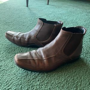 Kenneth Cole brown short boots 10.5